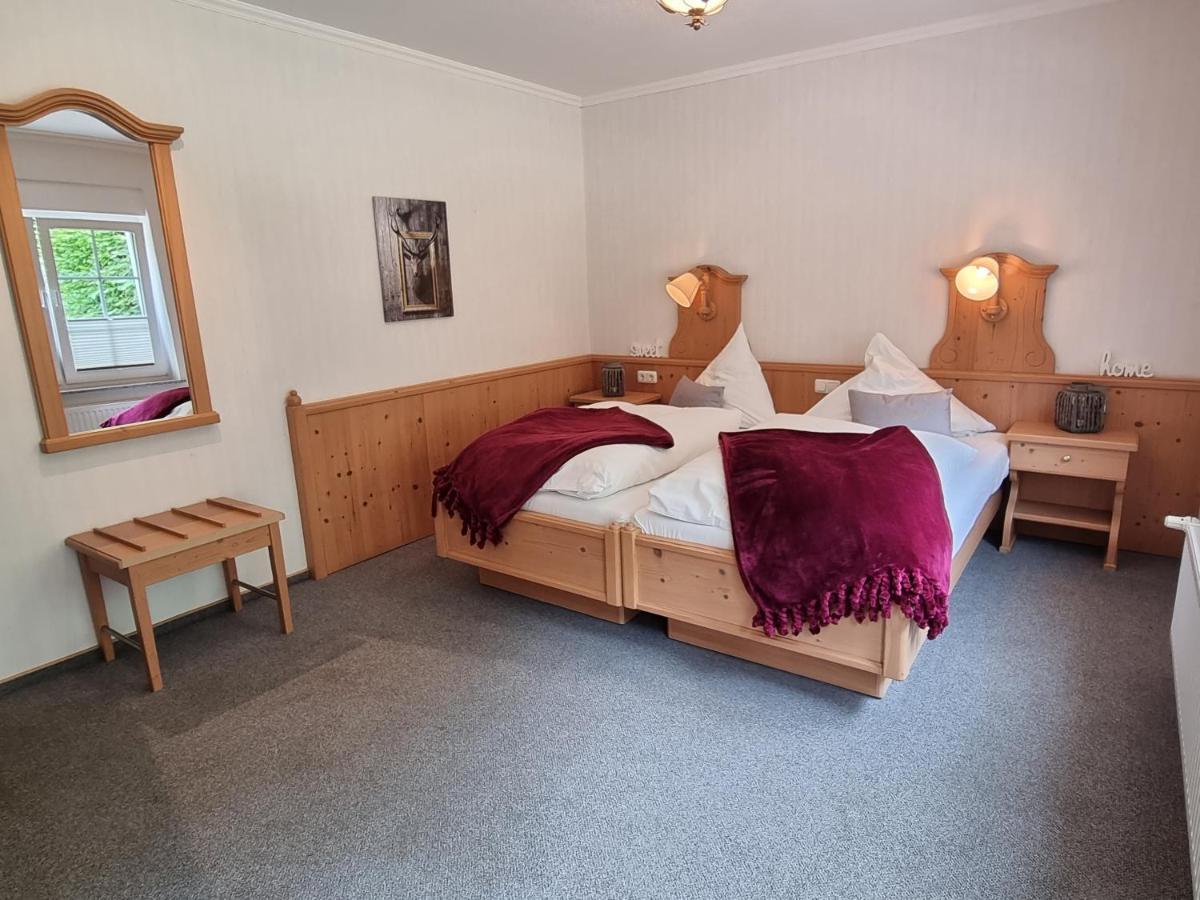 Landhotel Hof Barrl Schneverdingen Habitación foto